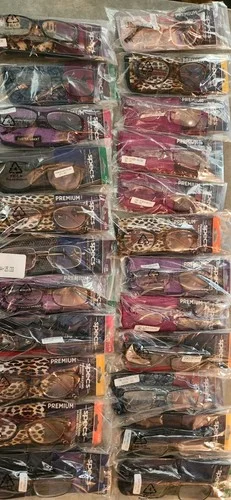 Lot of 40 Foster Grant Reading Glasses w/Case +1.50 to +3.25 Men/Women 2