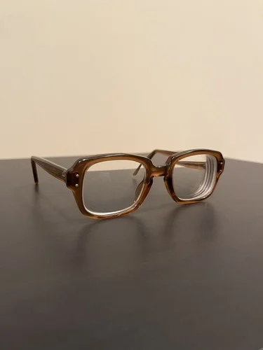 Vintage 1960s Brown Amber USS Eyeglasses Glasses 4 1/2 5 3/4 48-22 Frames